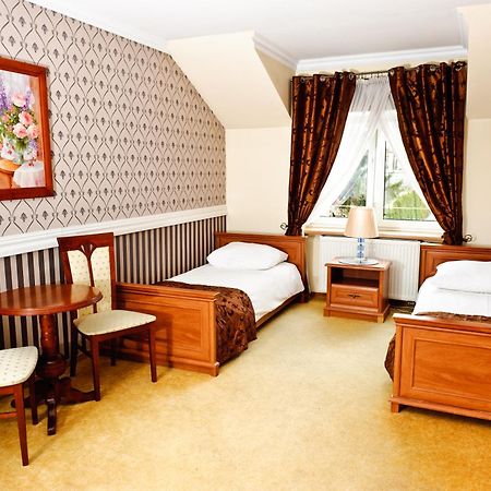 Hotel Palac Akropol Lublin Bagian luar foto